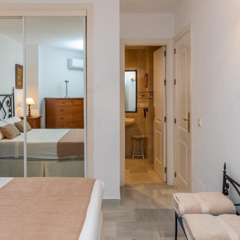 Beachside Paradise: Stylish 3BR apt near the beach - Apartamento de 3 dormitorios - 16