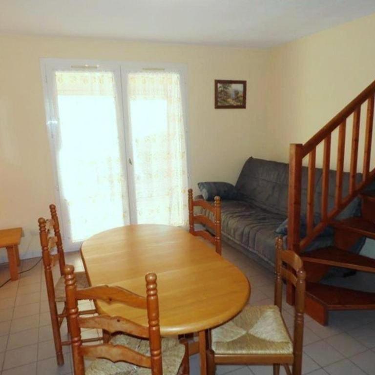 Villa 4-6 couchages avec piscine, tennis et parking privé, proche plage – Marseillan - FR-1-326-532 - Appartement - 4
