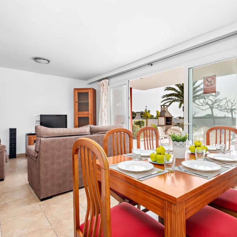 Villas Calan Bosch Olivia by Escape Home - Villa - 10