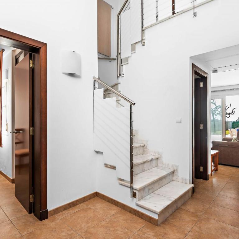 Villas Calan Bosch Olivia by Escape Home - Villa - 14