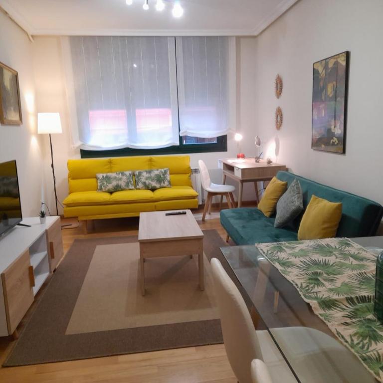 Apartamento céntrico con wifi y parking de coche tamaño medio - Apartamento de 2 dormitorios - 13