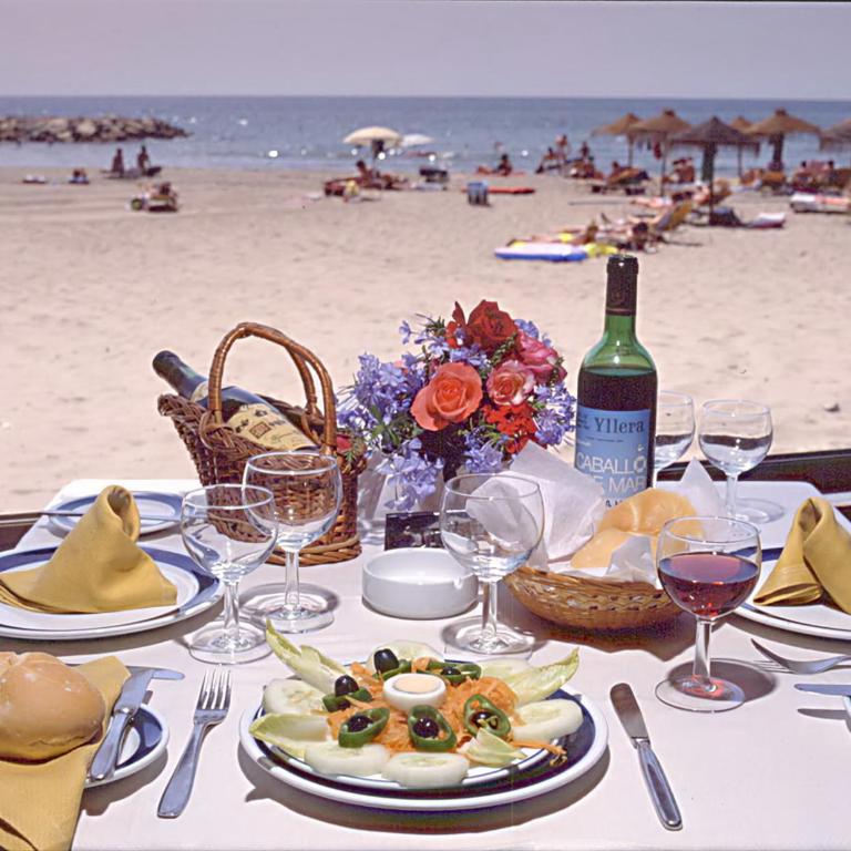 Quality apartment Sleeps 8 Airconditioned Underground parking Ultra fast WiFi - Apartamento de 3 dormitorios - 54