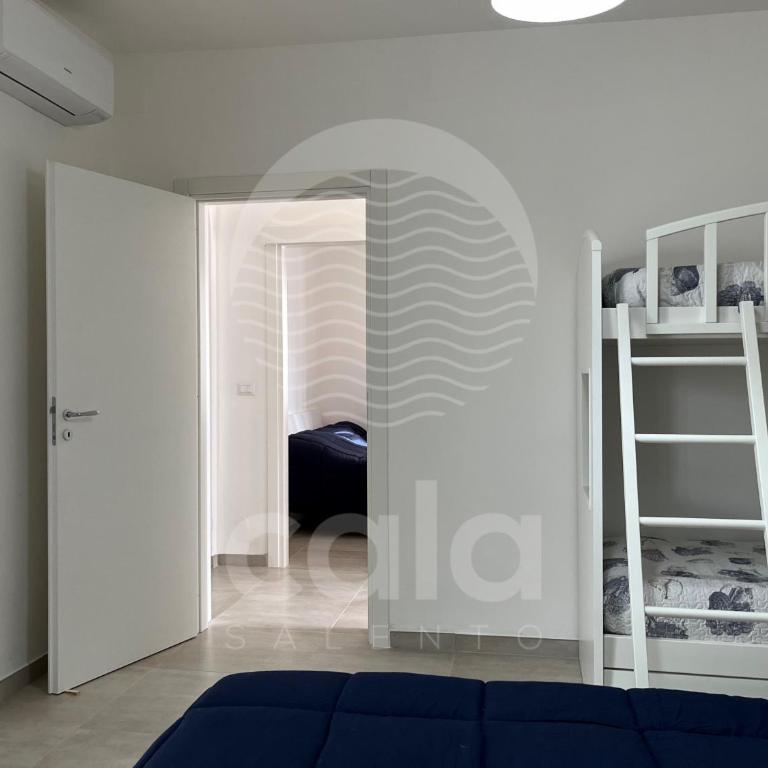 Villa Alysa - spiaggia a 400m By Cala Salento - Three-Bedroom Villa - 21