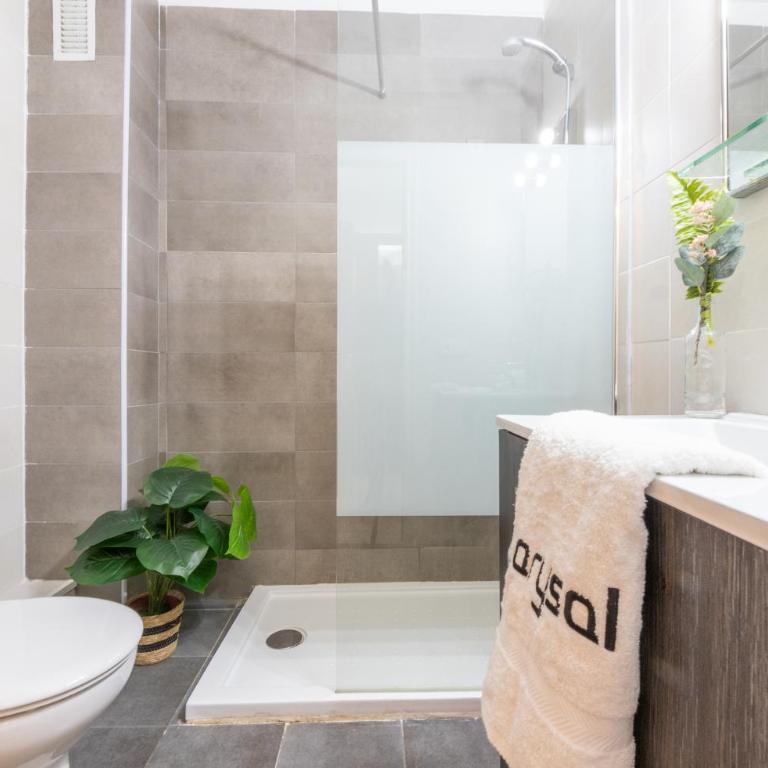 NOVELTY RENOVADO - One-Bedroom Apartment - 11