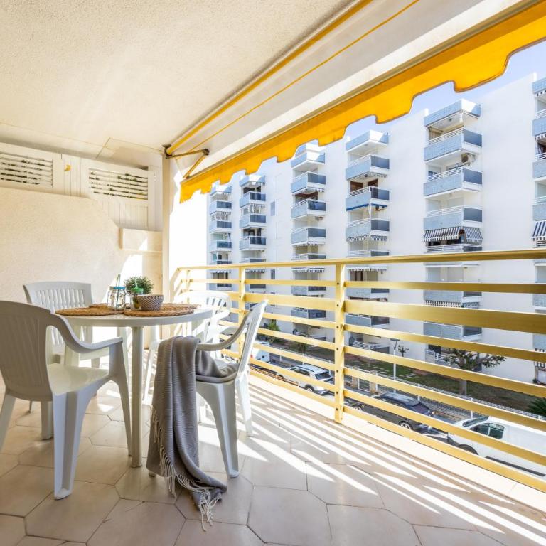 NOVELTY RENOVADO - One-Bedroom Apartment - 16