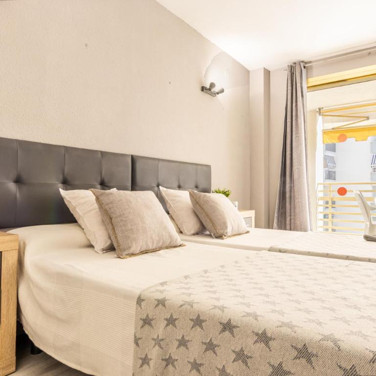 NOVELTY RENOVADO - One-Bedroom Apartment - 22