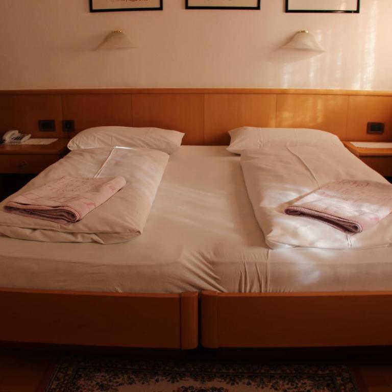 Hotel Villa Emilia - Camera Quadrupla - 6