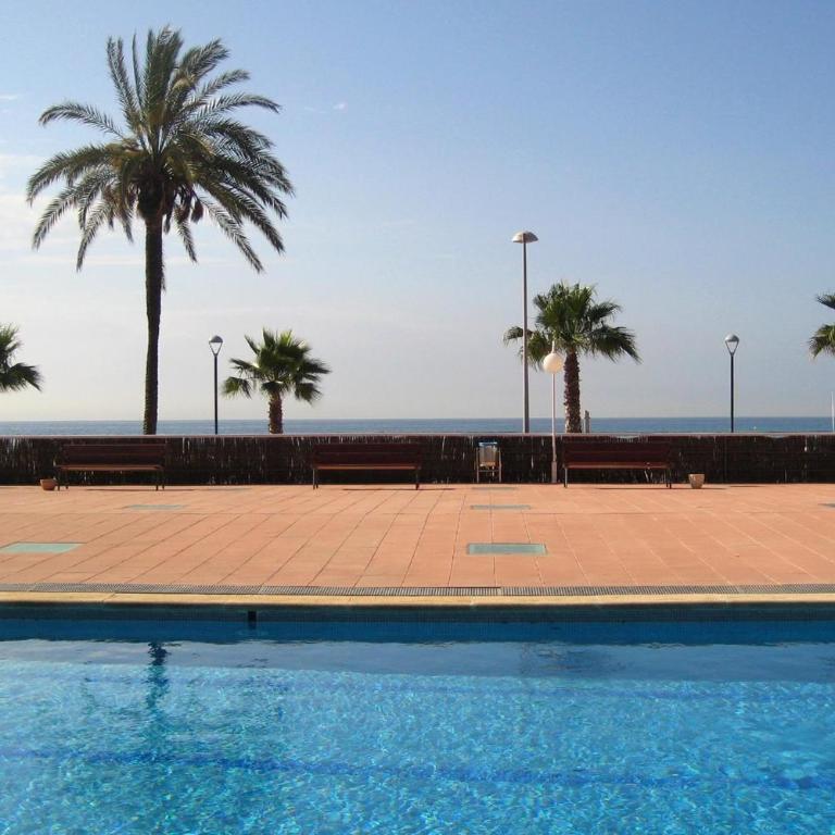 AT046 Els Pins, 1ra línea de la playa, piscina, airco, aparcamiento - Apartamento de 2 dormitorios - 38