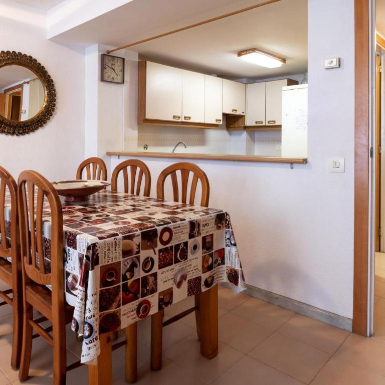 AT046 Els Pins, 1ra línea de la playa, piscina, airco, aparcamiento - Apartamento de 2 dormitorios - 33