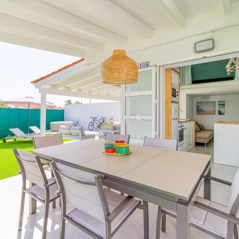 Aquarium Bungalow private jacuzzi, 3 bedrooms, AC and Bikes - Apartamento Deluxe - 4