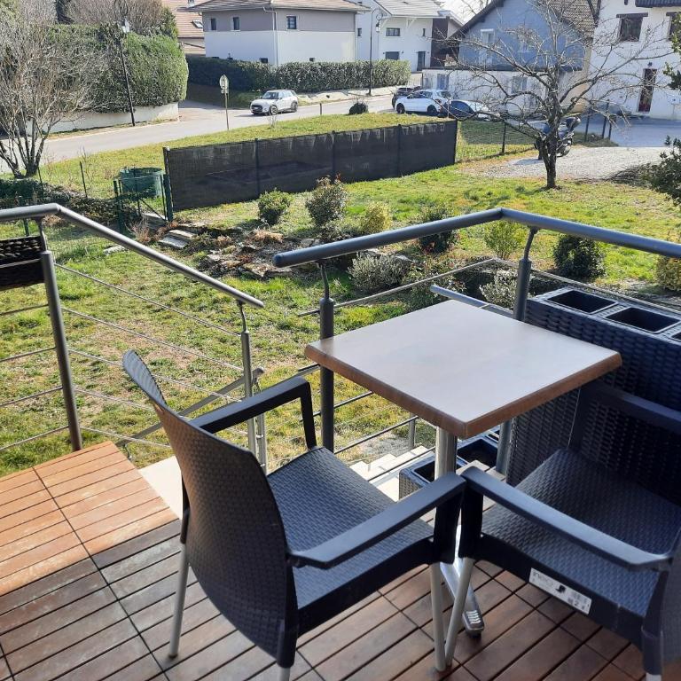 Duplex proche de Genève et du lac léman - Appartement 2 Chambres - 2