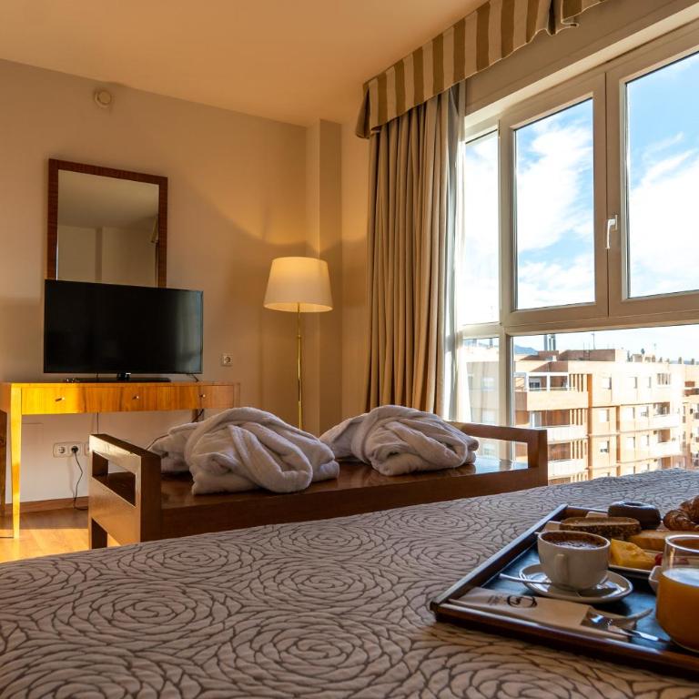 Sercotel Avenida Almería - Suite Junior - 3