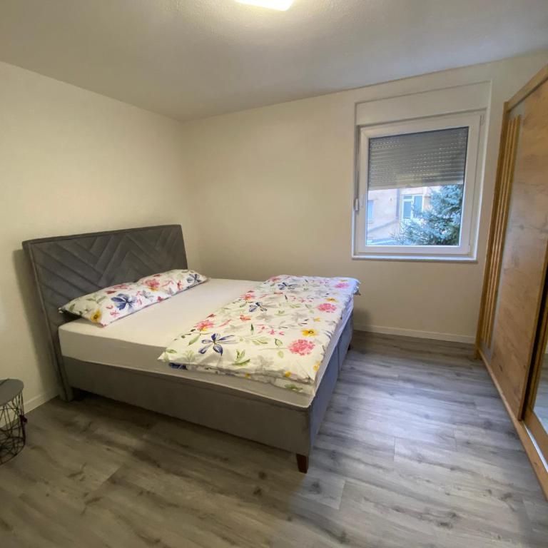New World - Two-Bedroom Apartment - 8