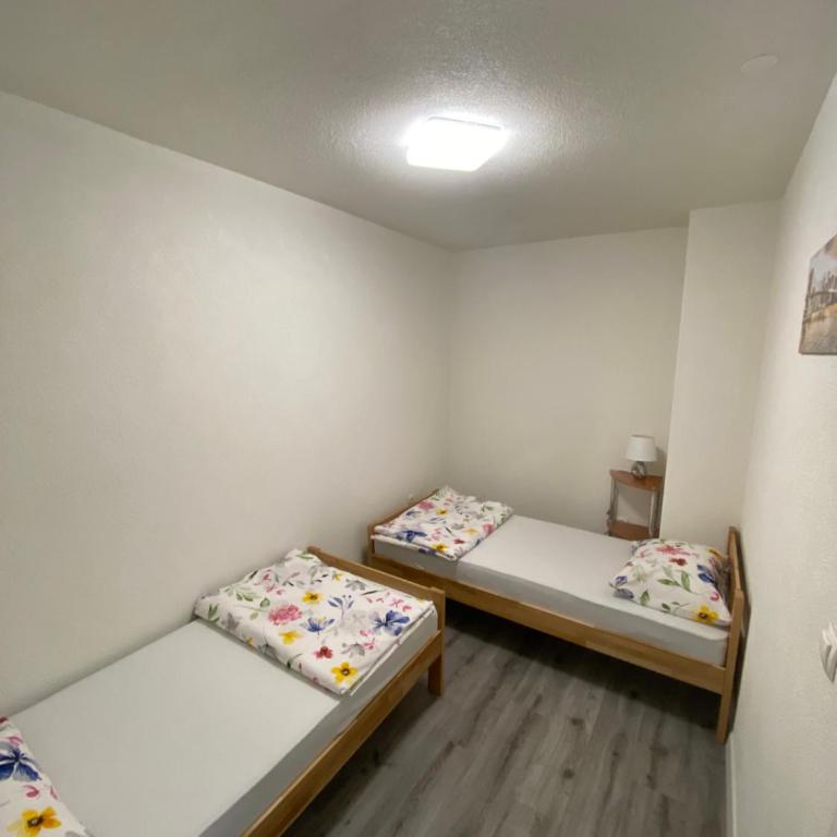 New World - Two-Bedroom Apartment - 7