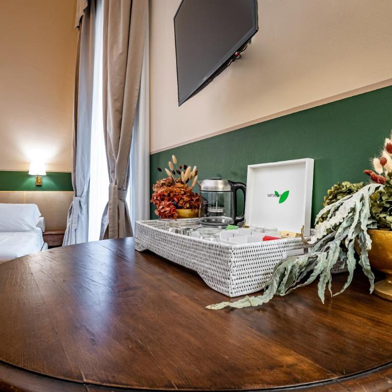 B&B Cerretani Palace - Camera Matrimoniale/Doppia con Letti Singoli con Vista Città - 15