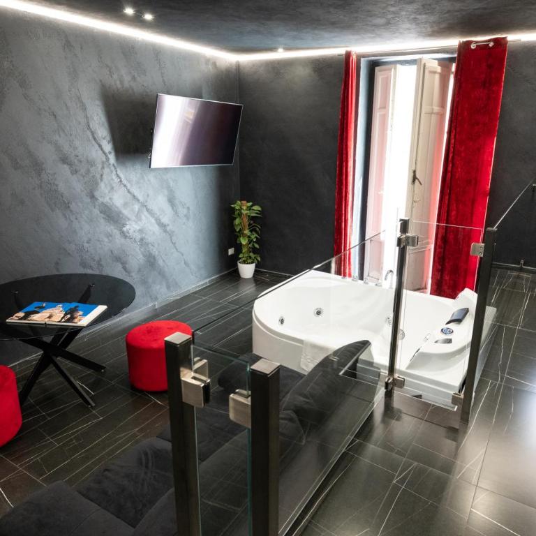Marmur Suite - Suite King con Vasca Idromassaggio - 13