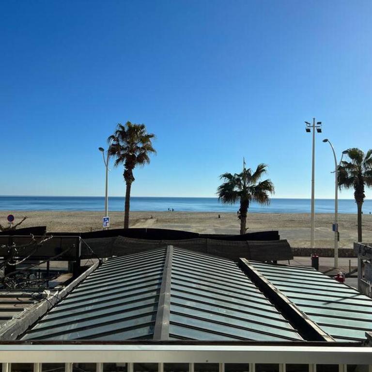 Le CARROUSEL - Apt VUE MER - Plage à 10 M - CLIM - WIFI - Appartamento con 1 Camera da Letto - 13