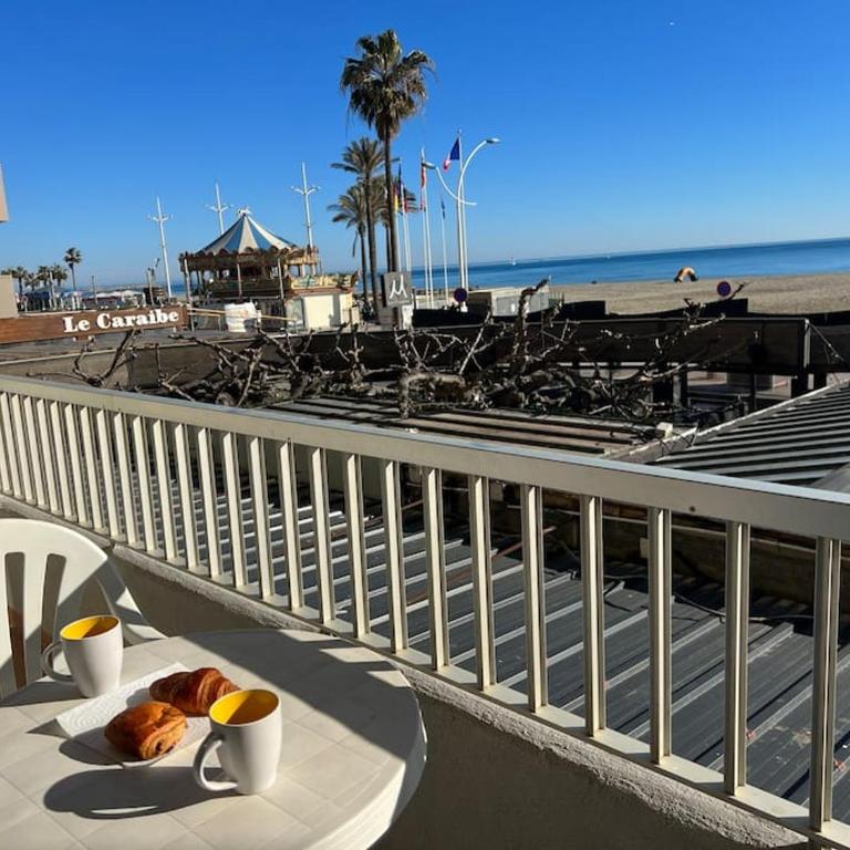 Le CARROUSEL - Apt VUE MER - Plage à 10 M - CLIM - WIFI - Appartamento con 1 Camera da Letto - 21