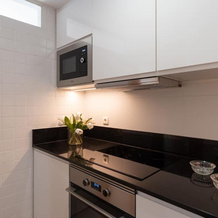 Vivienda con zona de trabajo, piscina y parking - One-Bedroom Apartment - 7