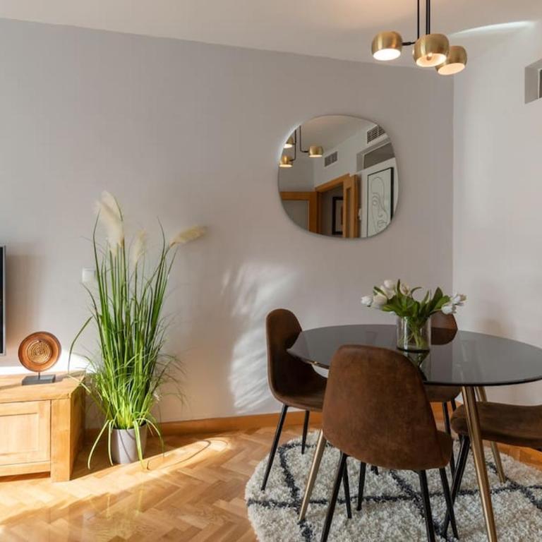 Vivienda con zona de trabajo, piscina y parking - One-Bedroom Apartment - 6