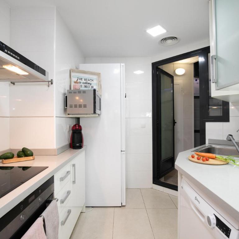 Veramar Beach Apartment - Two-Bedroom Apartment - 18