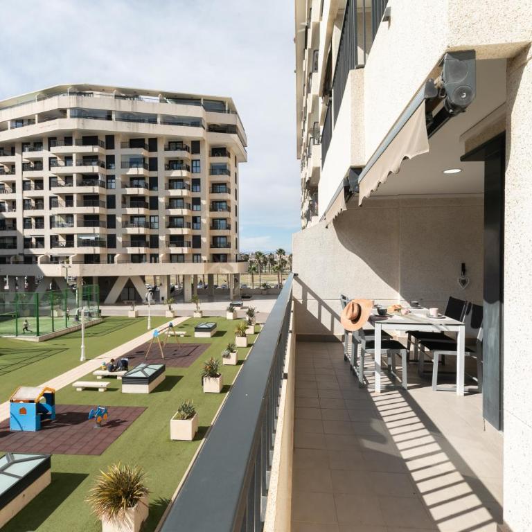 Veramar Beach Apartment - Two-Bedroom Apartment - 27