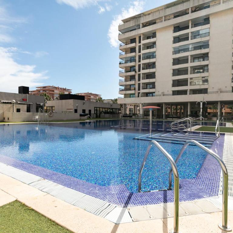 Veramar Beach Apartment - Two-Bedroom Apartment - 31