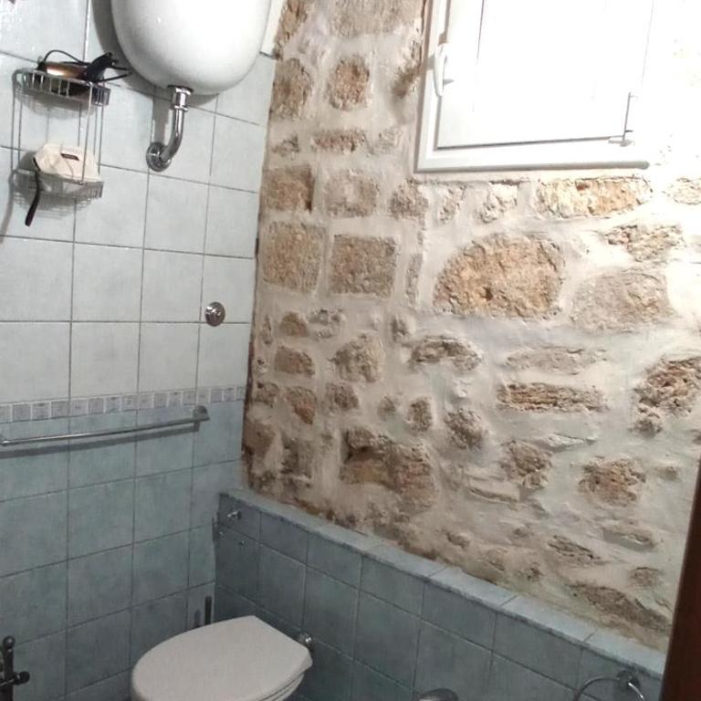 Palazzo Saraceno apartments-Antico Rifugio - One-Bedroom Apartment with Terrace - 15