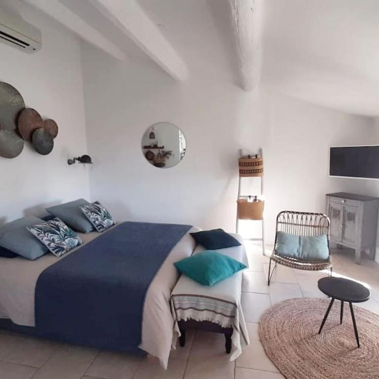 Vue imprenable sur la Sorgue - One-Bedroom Apartment - 5