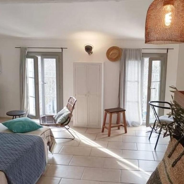 Vue imprenable sur la Sorgue - One-Bedroom Apartment - 15