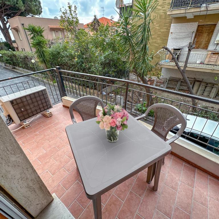 RivieraRent Appartamento Cristina - Appartamento con 1 Camera da Letto - 2