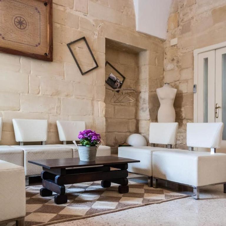Casa Vacanze Donna Adelaide - Lecce Centro Storico - Appartamento Standard - 23