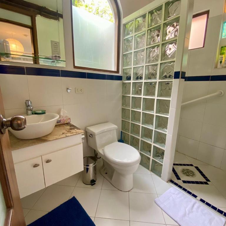 Casa Magnolia - Habitación Familiar con baño - 5