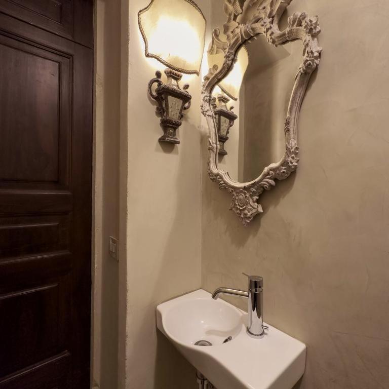 Renaissance Palace Noble Floor Apartment - Appartamento - 16