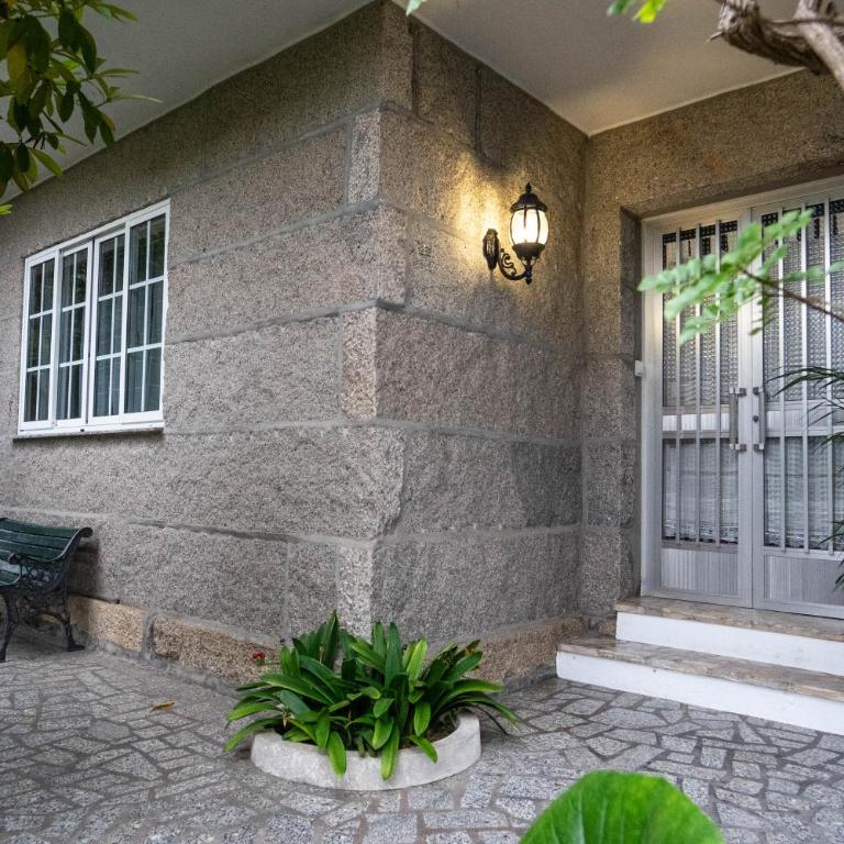 Casa, playa y jardín - Four-Bedroom House - 8