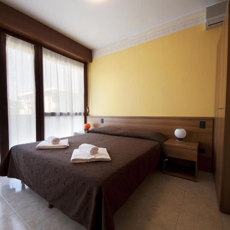Hotel St. Antony - Camera Matrimoniale - 2