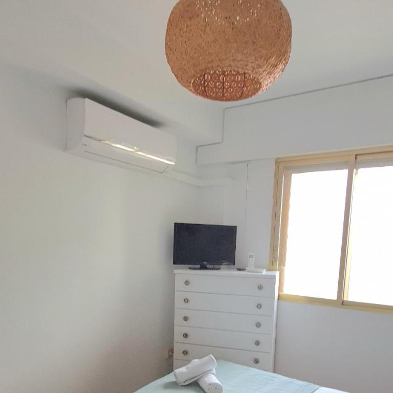 Gerona apartment on the Strip with pool & parking - Two-Bedroom Apartment - 6