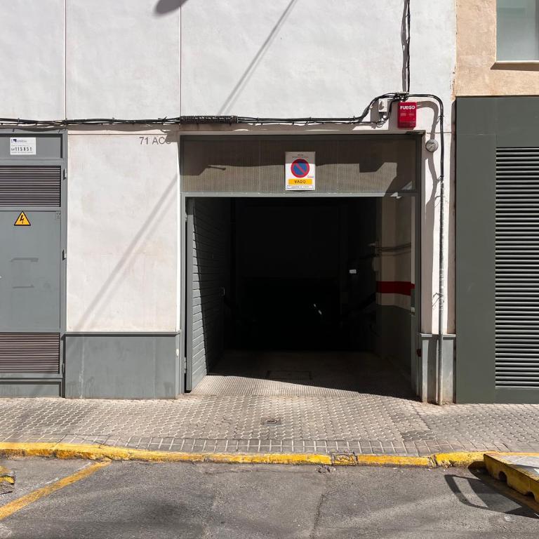PISO NUEVO EN TRIANA - Apartamento de 3 dormitorios - 24