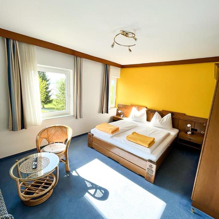 Seepension Kakl - Doppelzimmer mit Balkon - 3