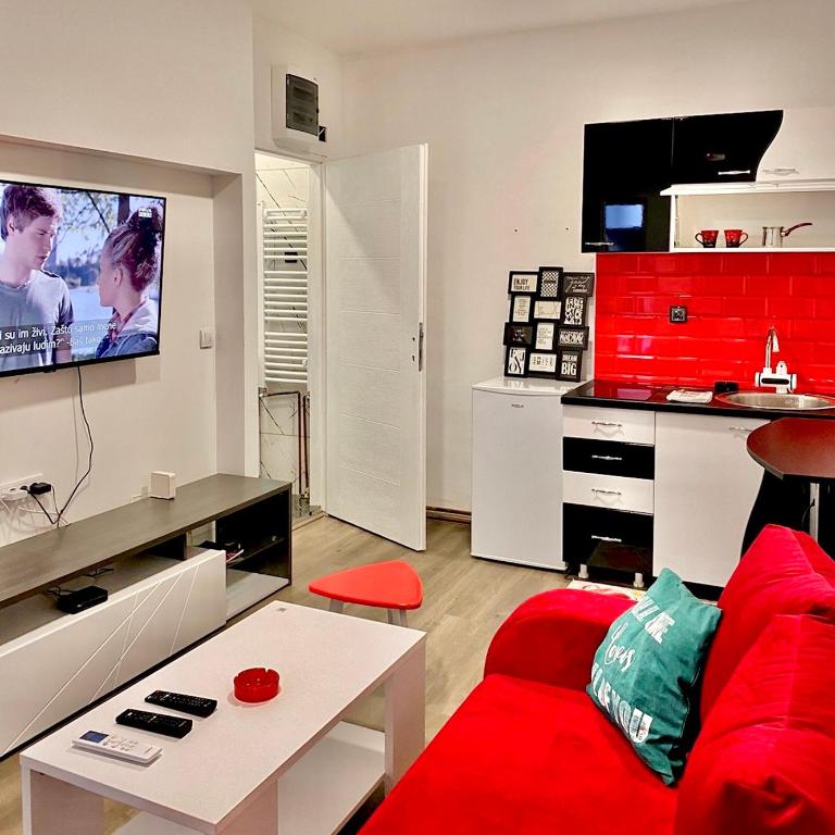 Aurora - One-Bedroom Apartment - 1