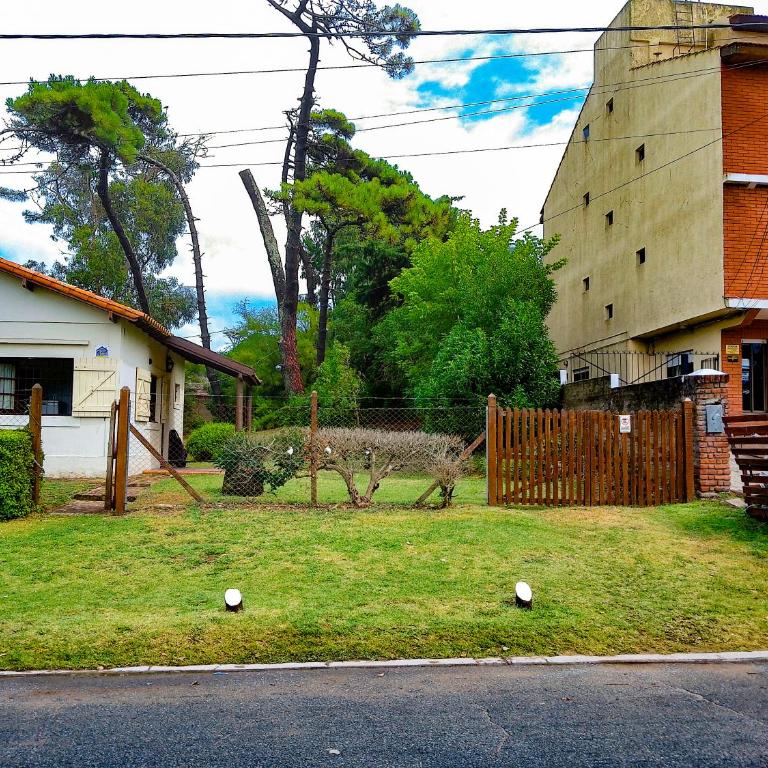 Casa a 3 cuadras del mar, zona centro - Vacation Home - 8