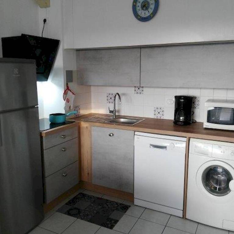 Fréjus location bord de Mer Piscine Parking Terrasse Wifi - Apartment mit 1 Schlafzimmer - 12