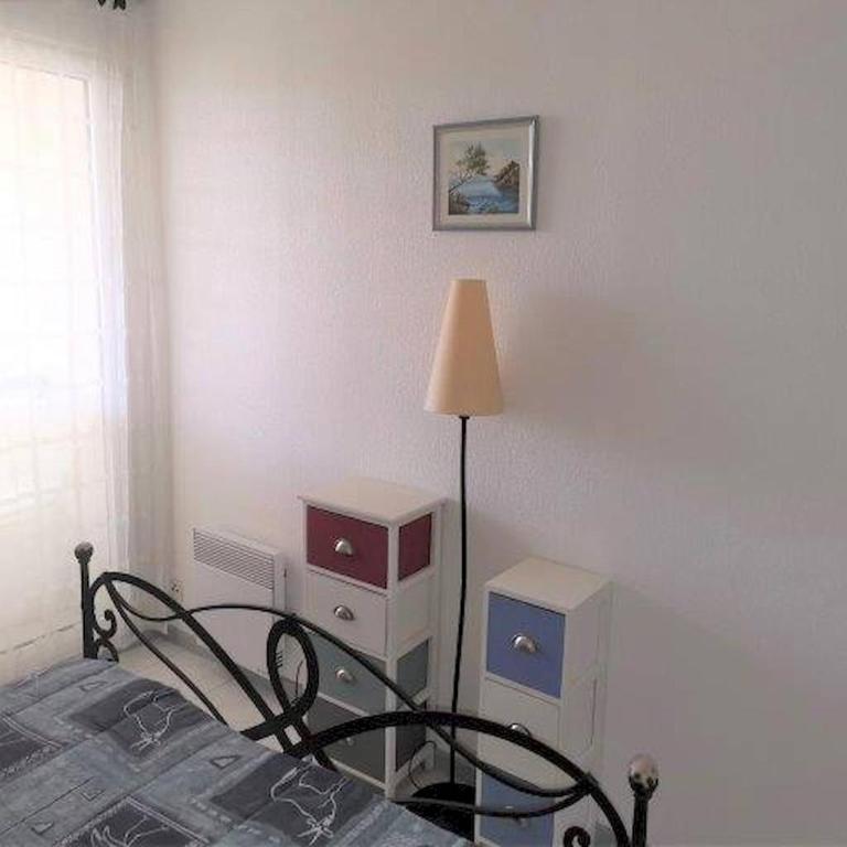 Fréjus location bord de Mer Piscine Parking Terrasse Wifi - Apartment mit 1 Schlafzimmer - 10