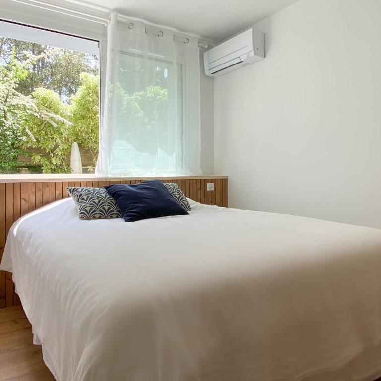 Appartement Océane - Villas Lake and Sea - Two-Bedroom Apartment with Terrace - 5