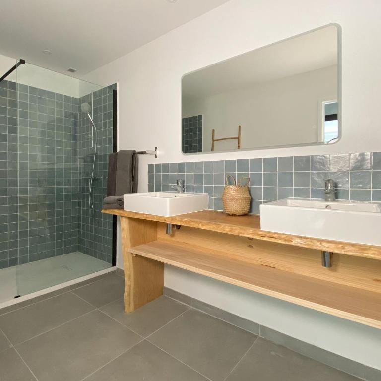 Appartement Océane - Villas Lake and Sea - Two-Bedroom Apartment with Terrace - 8