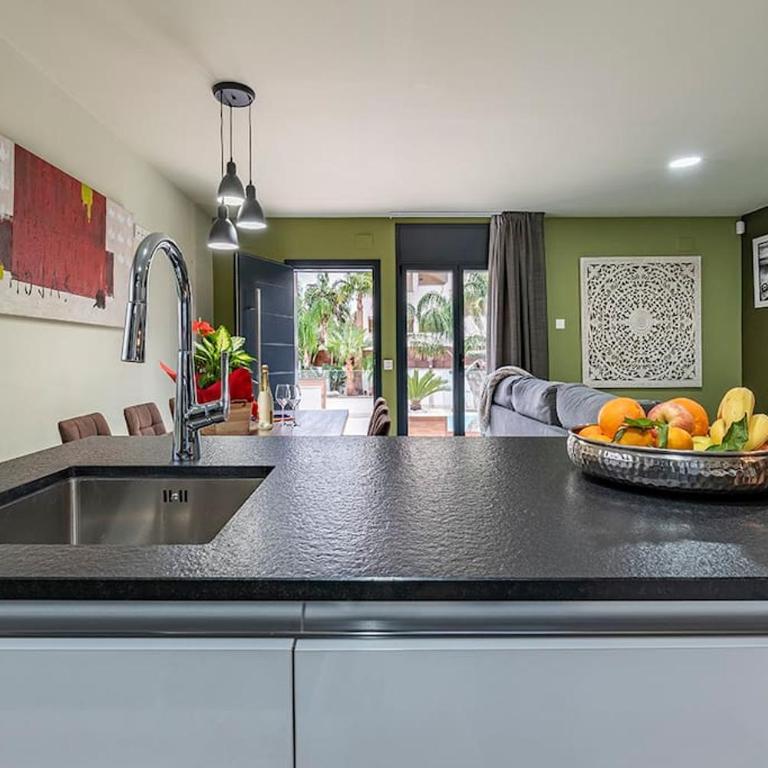 [5 Stelle] Piscina, jacuzzi, WiFi - 2 min dal mare - Apartamento de 2 dormitorios - 12