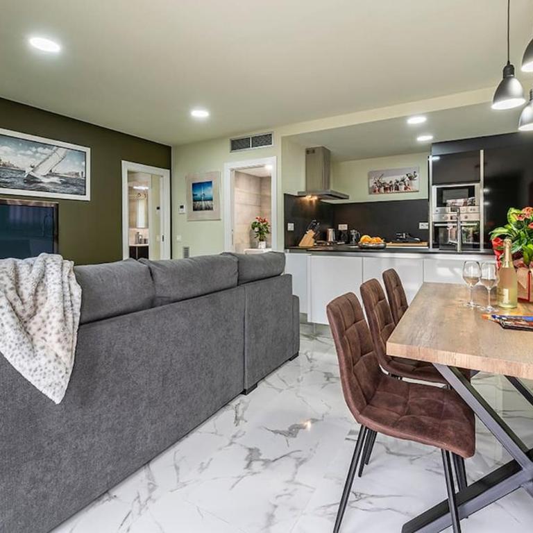 [5 Stelle] Piscina, jacuzzi, WiFi - 2 min dal mare - Apartamento de 2 dormitorios - 22
