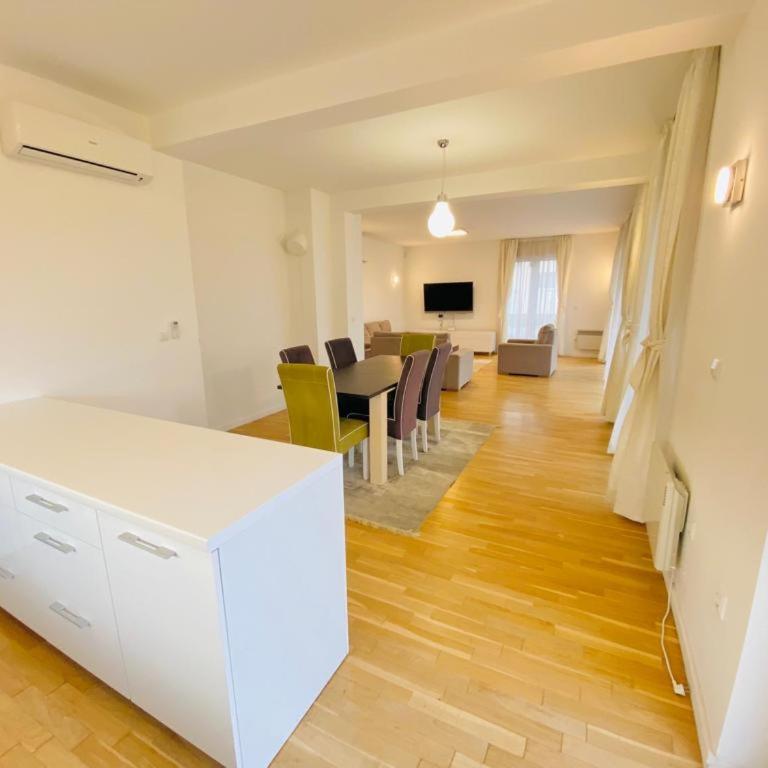 Modern Villas In Green Paradise - Vila - 8