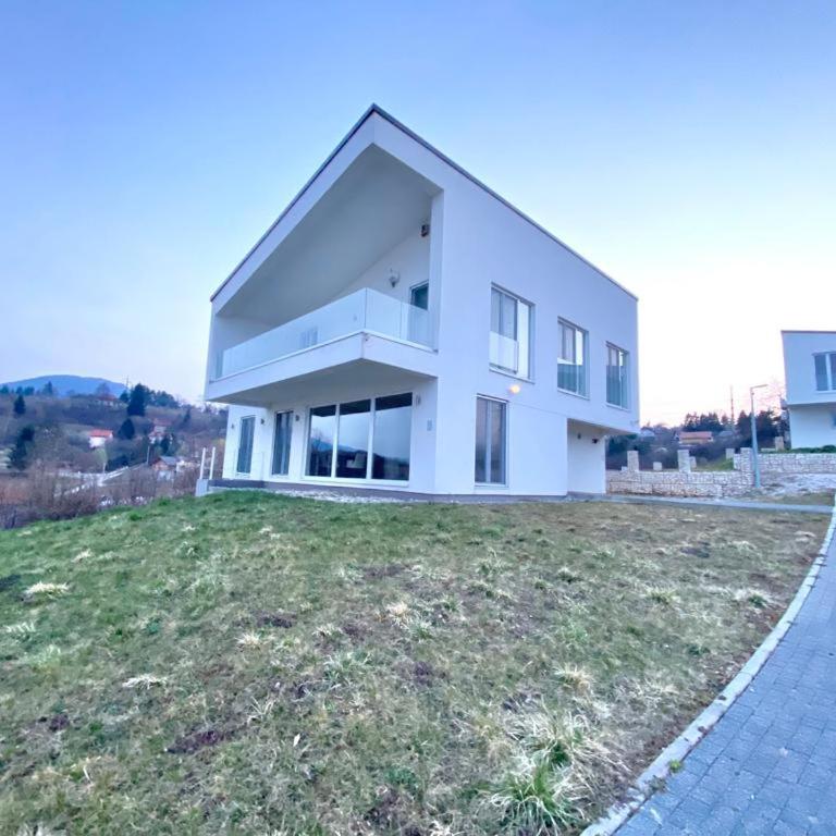 Modern Villas In Green Paradise - Vila - 16