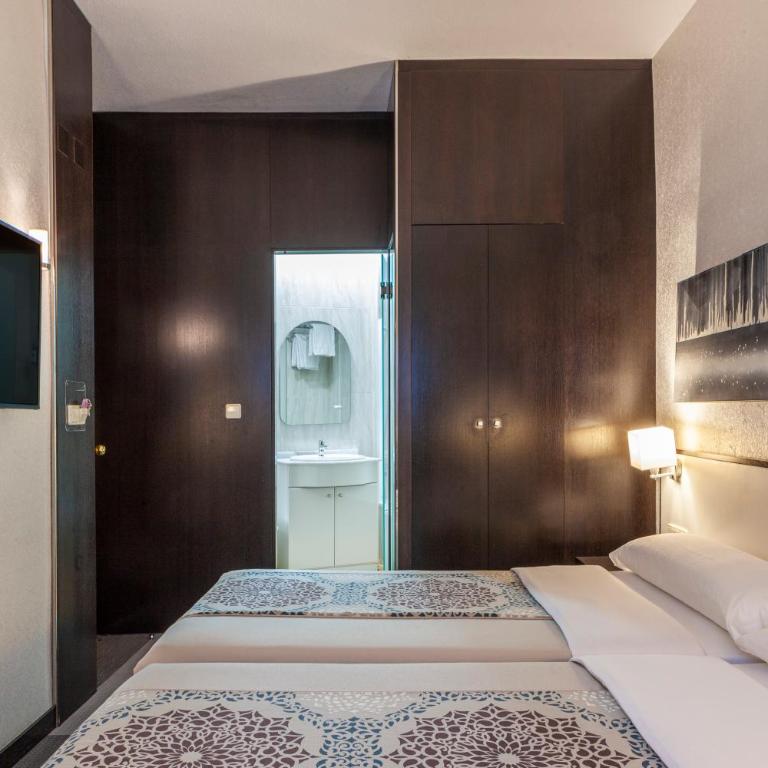 Hotel Macià Plaza - Double or Twin Room - 11